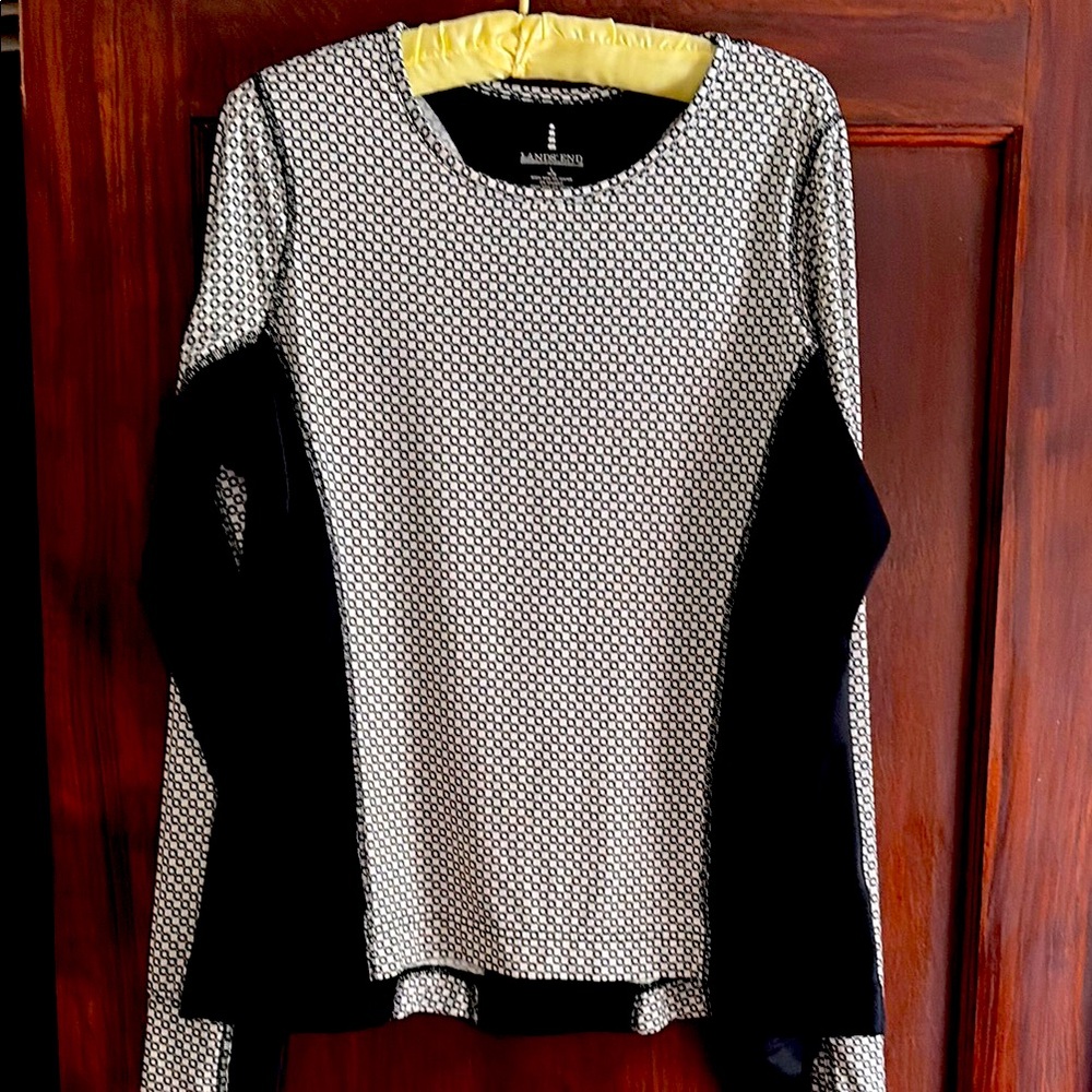 Lands End Athletic Long Sleeve Top